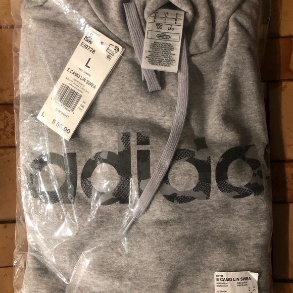 NWT Men’s Adidas EI9728 Camo Linear Hoodie MSRP$55 - Picture 4 of 4